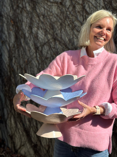 Scalloped Pedestal Bowl - Pink Champagne