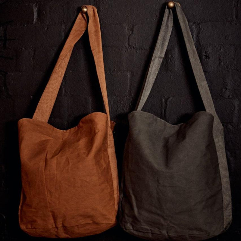 Saarde tote bags