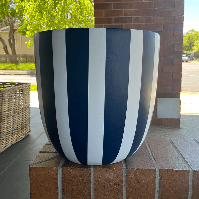 Classic Charby Navy Pot