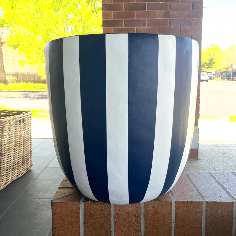 Classic Charby Navy Pot